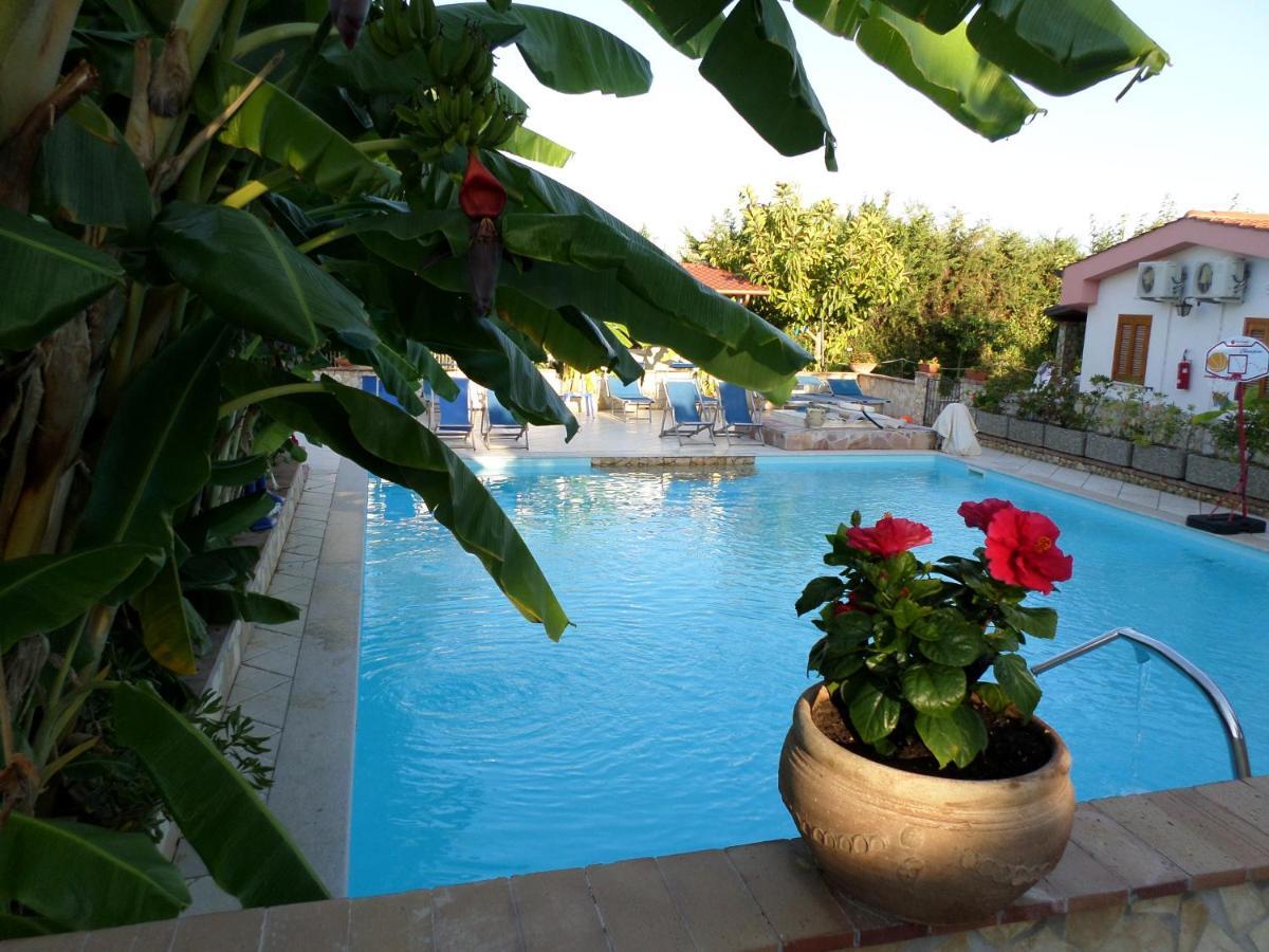 Villaggio Romaniello Marina di Camerota Exterior photo